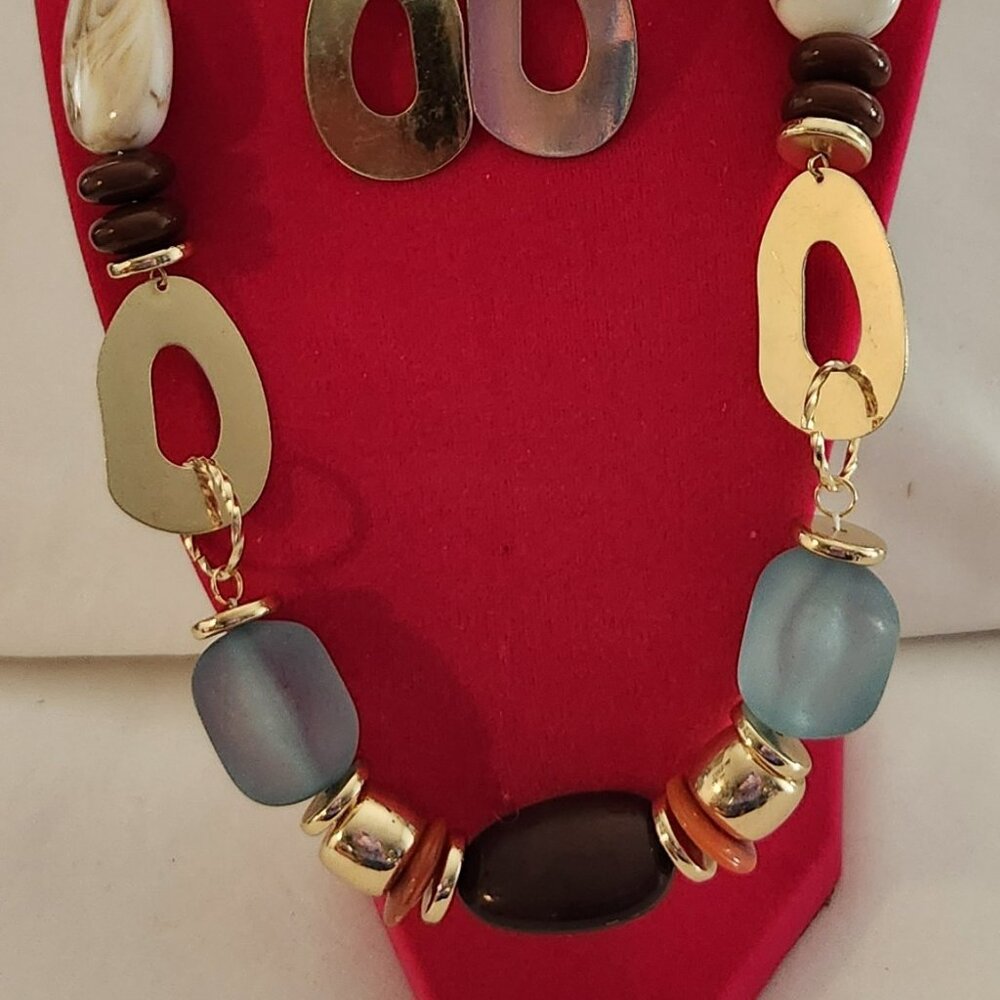 THREE FOR $20 Costume fun chunky beads necklace & earrings set blue brown NIP